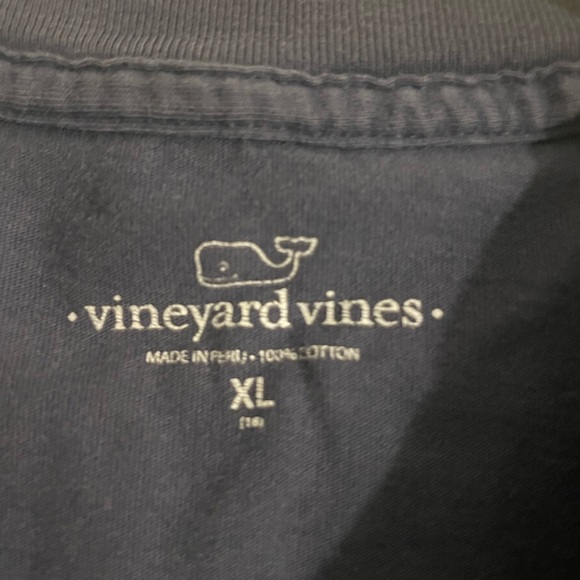 🪷Final Price🪷 Vineyard Vines long sleeve t - Picture 2 of 5